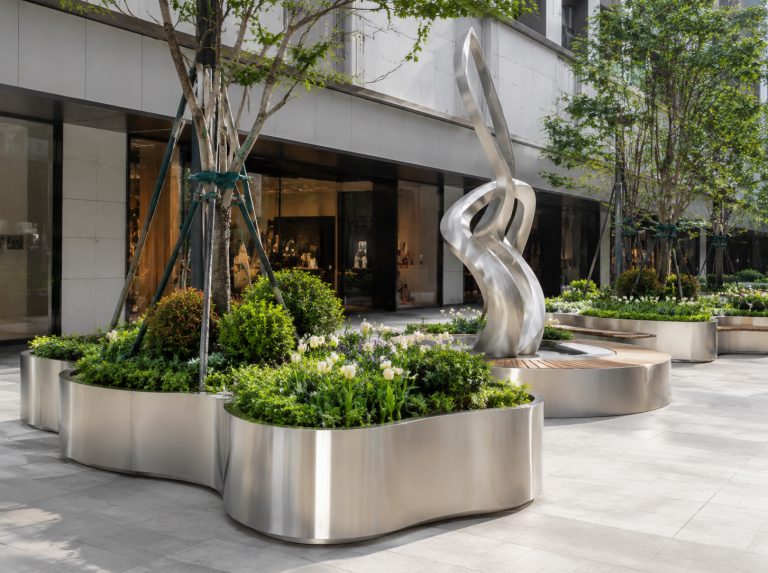 丰都县不锈钢景观雕塑与金属花箱
